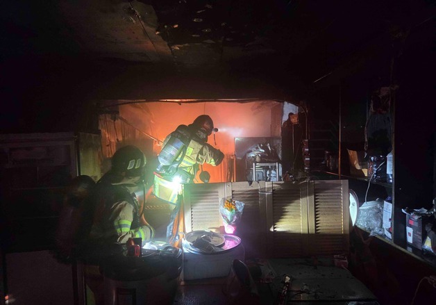 군산 한 음식점서 불…1500만 원 상당 피해