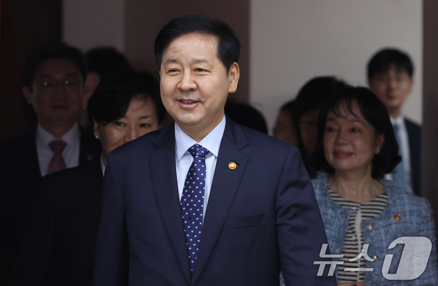 (서울=뉴스1) 김명섭 기자 = 구윤철 경제부총리 겸 재정경제부 장관이 10일 오전 서울 종로구 세종대로 정부서울청사에서 열린 비상경제본부회의 겸 경제관계장관회의에 참석하고 있다. …