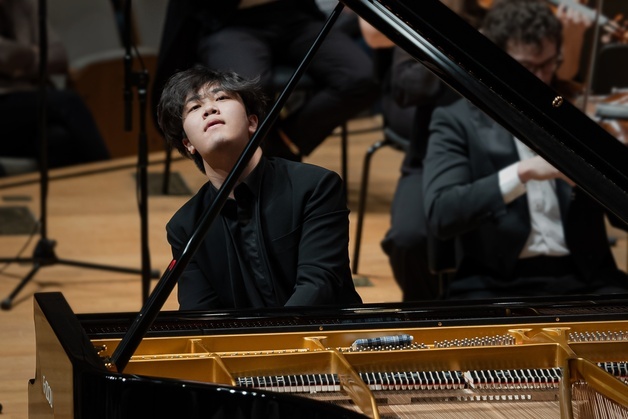 '국제콩쿠르 다관왕' 피아니스트 선율, 6월 'M 아티스트' 첫 무대