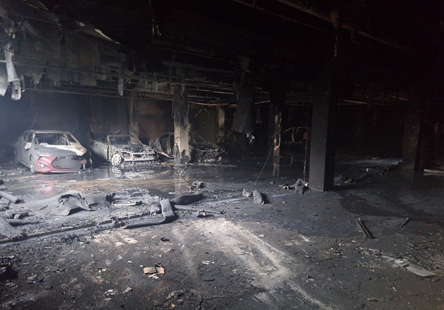 새벽 서귀포 리조트 지하서 화재…4명 중경상, 투숙객 긴급 대피