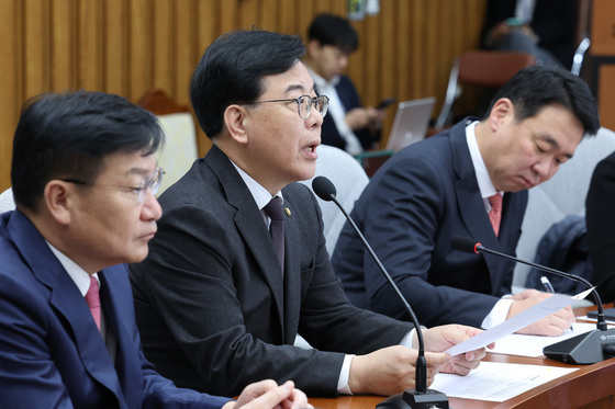 송언석 '전쟁과 관계 없는 추경 반드시 조정돼야'