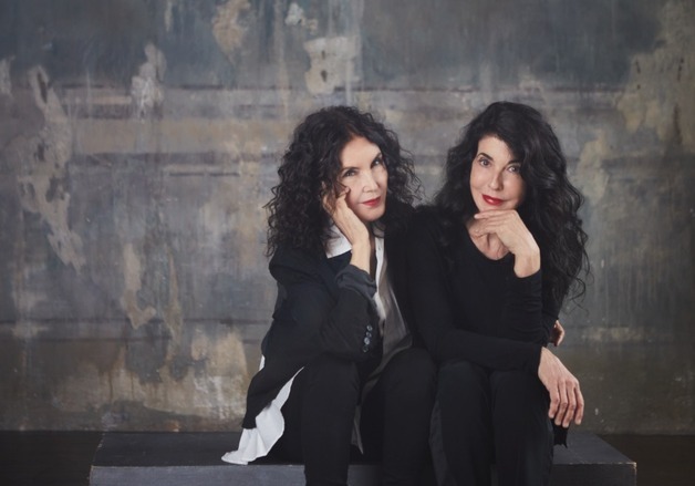 '70대 피아노 듀오' 라베크 자매 "치열하게 싸워…'58년 동행'은 기적"