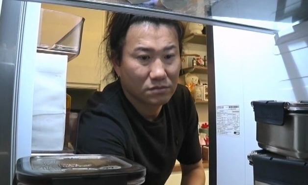 임우일, 냉장고 속 충격의 커피컵들 드디어 꺼낸다…"가장 힘든 선택"