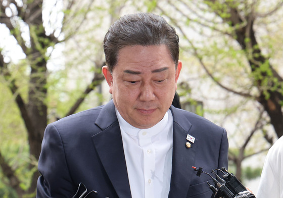 7차 경찰 조사 출석하는 김병기