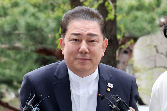 7차 경찰 조사 출석하는 김병기