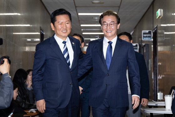 정청래, 정원오에 "승리 견인차"…전재수엔 "잘 견뎌 고맙다"(종합)