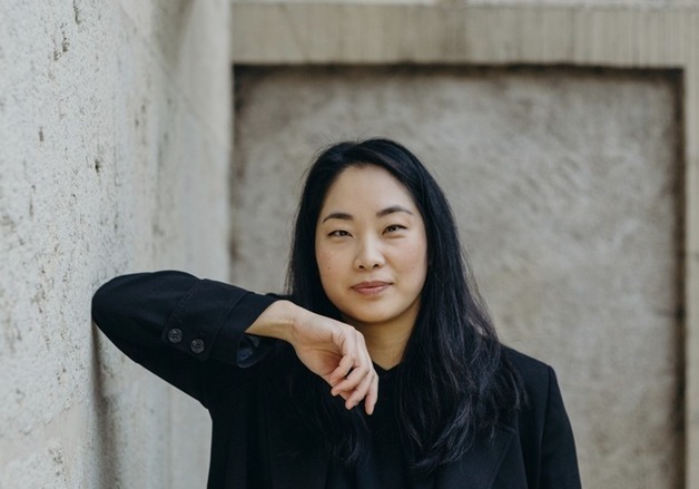 솔티상 지휘자 홀리 최, 경기필 데뷔…라흐마니노프 2번 이끈다