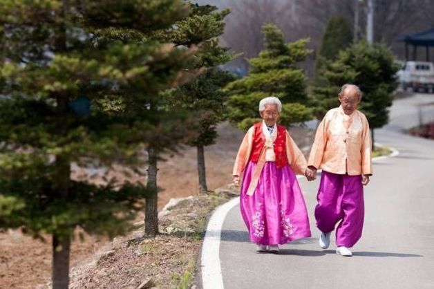 '님아 그강을 건너지마오' 강계열 할머니 별세, 향년 100세…"할아버지 곁으로"