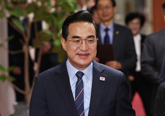 국무회의 참석하는 박홍근 기획예산처 장관