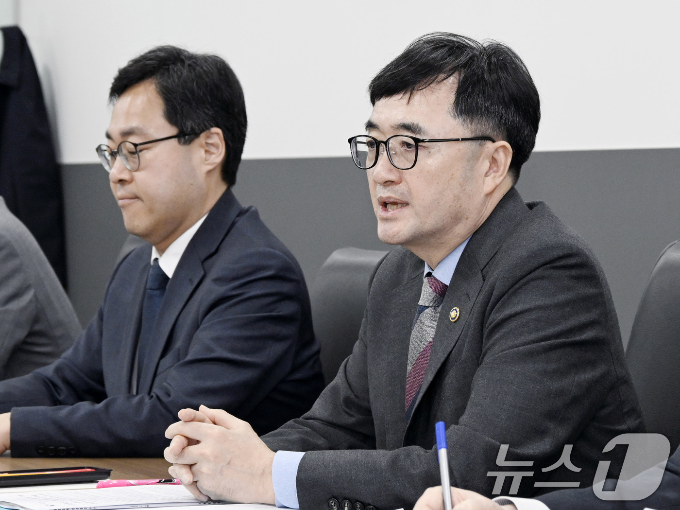 (서울=뉴스1) = 임기근 기획예산처 차관이 11일 오전 서울 종로구 정부서울청사에서 열린 '긴급 재정집행 점검회의'에서 모두발언을 하고 있다. (기획예산처 제공. 재판매 및 DB …