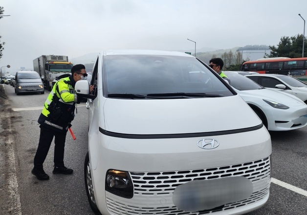 "빨리가려고" 욕심에…2시간 새 버스전용차로 위반 차량 '119대'