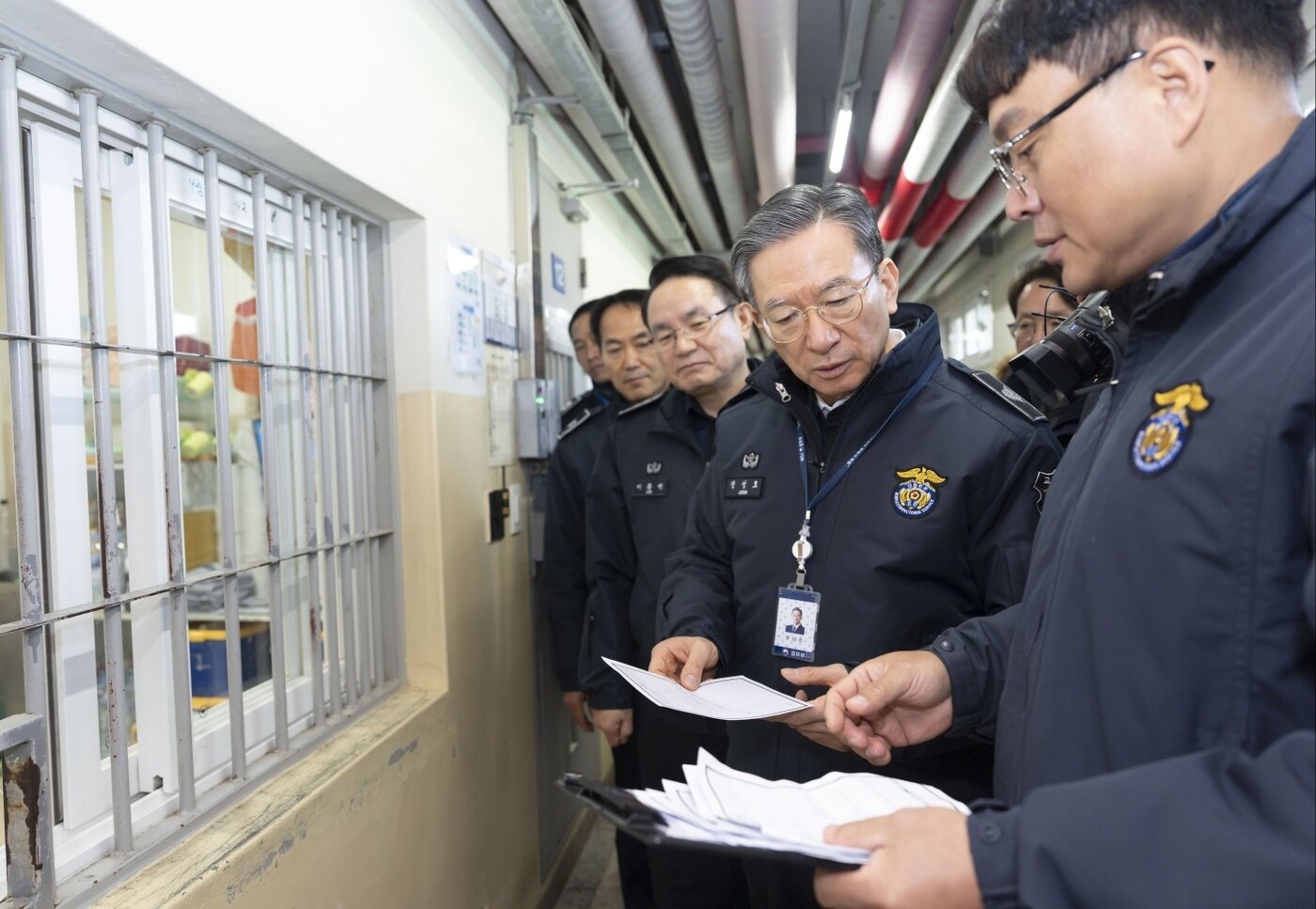 본문 이미지 - 정성호 법무부 장관이 지난 1월 30일 화성직업훈련교도소를 방문한 모습. (법무부 제공)