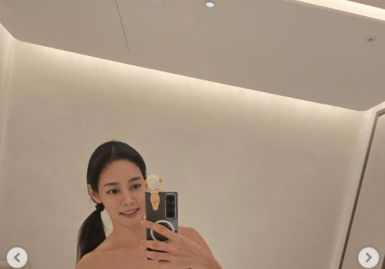 안현모, 스파 가운만 걸치고 늘씬 몸매 자랑…청순 비주얼까지 [N샷]