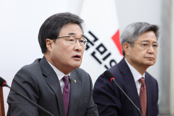 장동혁 방미 일정 브리핑하는 김대식