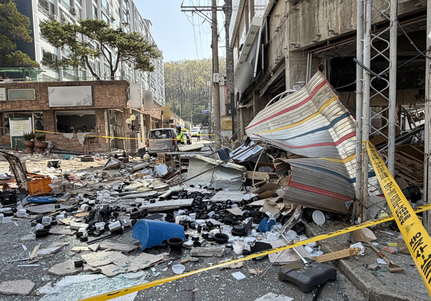 청주시, 상가 폭발사고 피해 주민에 생활자금·생계비 등 지원