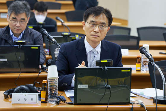 개회 준비하는 강동원 후보