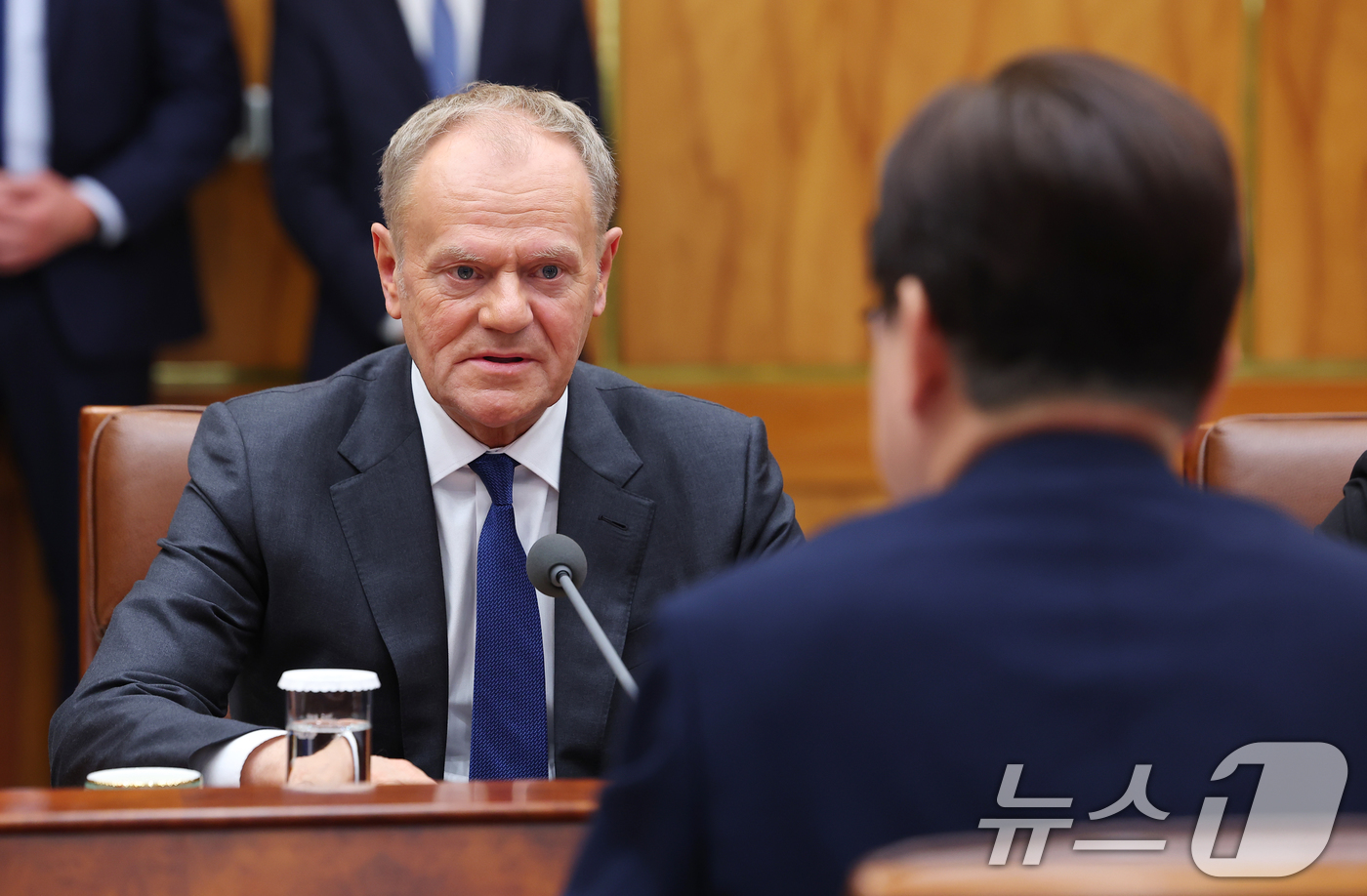 (서울=뉴스1) 이재명 기자 = 도날드 투스크 폴란드 총리가 13일 청와대에서 열린 이재명 대통령과 확대 회담에서 발언하고 있다. (청와대통신사진기자단) 2026.4.13/뉴스1