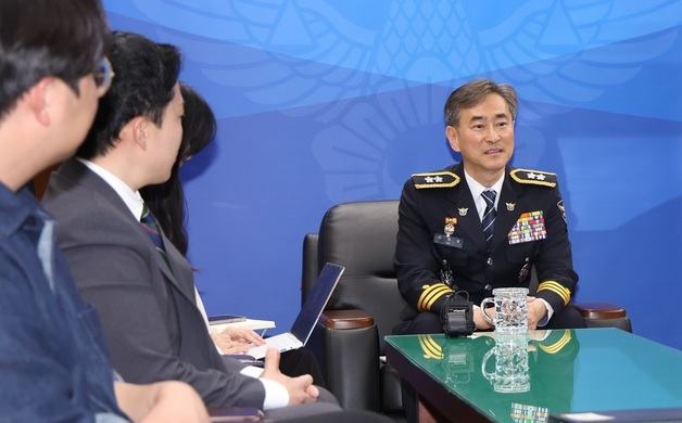 이재영 전북경찰청장 "도지사 후보 수사, 법과 원칙 따라 진행"