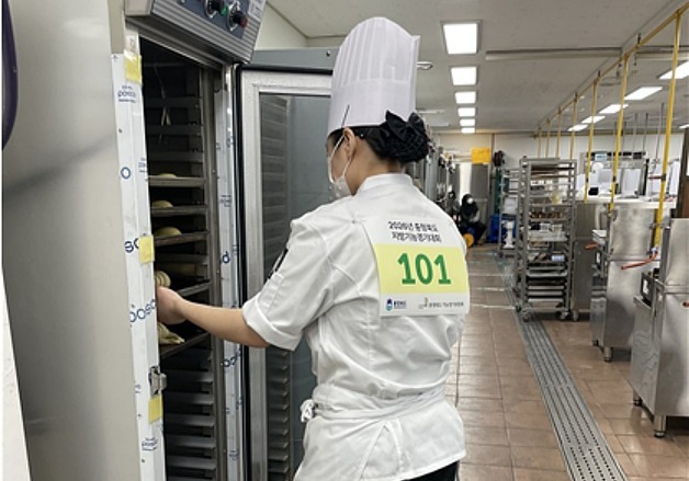 충북비즈니스고, 충북기능경기대회 휩쓸어…금 2·은 2 등 대거 수상