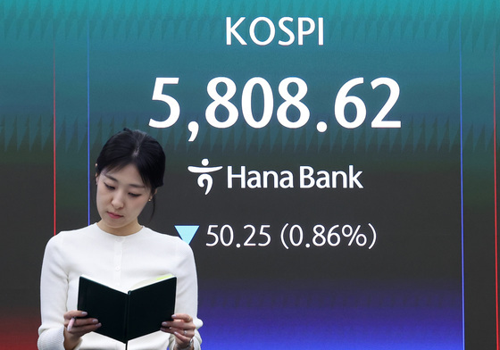 5800선 사수한 코스피