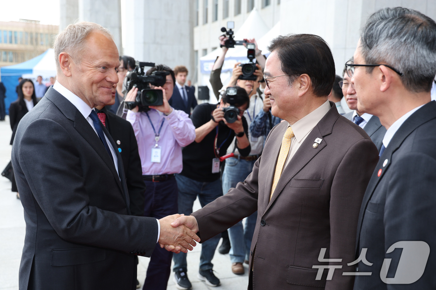 (서울=뉴스1) 신웅수 기자 = 우원식 국회의장이 13일 서울 여의도 국회에서 도날드 투스크 폴란드 총리를 접견하고 있다. 2026.4.13/뉴스1