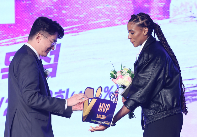 V-리그 최고의 별은 실바