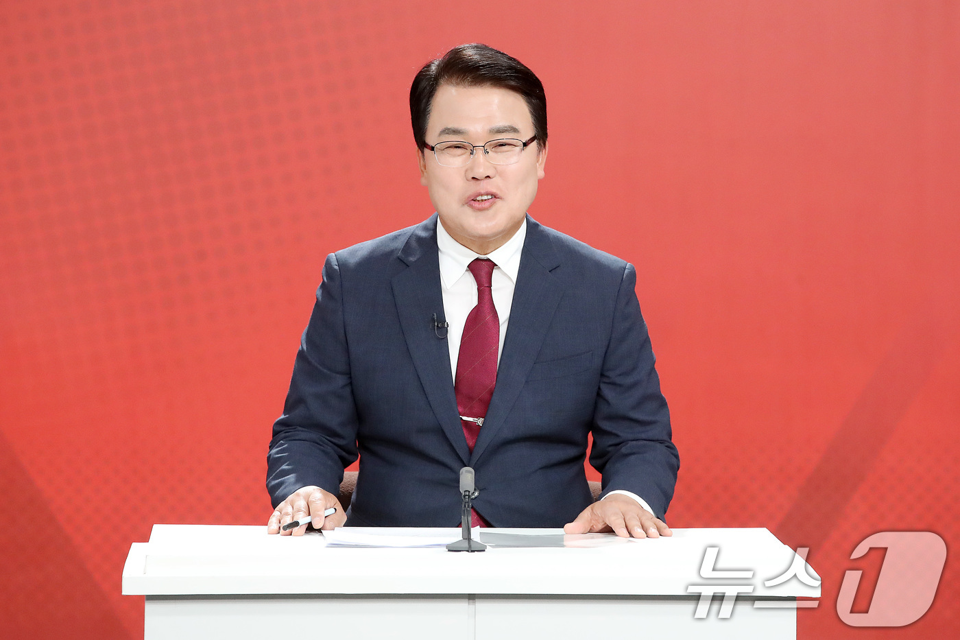 (대구=뉴스1) 공정식 기자 = 13일 오후 대구 수성구 대구MBC에서 열린 '제9회 전국동시지방선거 국민의힘 대구시장 경선 비전토론회'에서 이재만 후보가 발언하고 있다. 2026 …