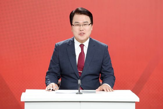 발언하는 이재만 후보