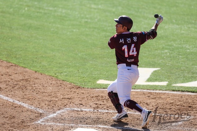 '손가락 골절' 키움 서건창, 90% 이상 회복…5월부터 기술 훈련