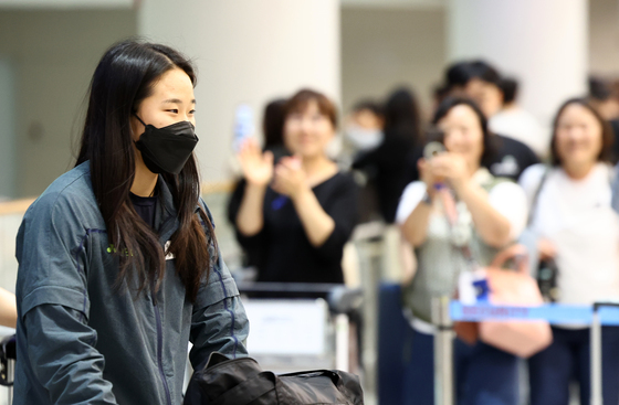 귀국하는 안세영