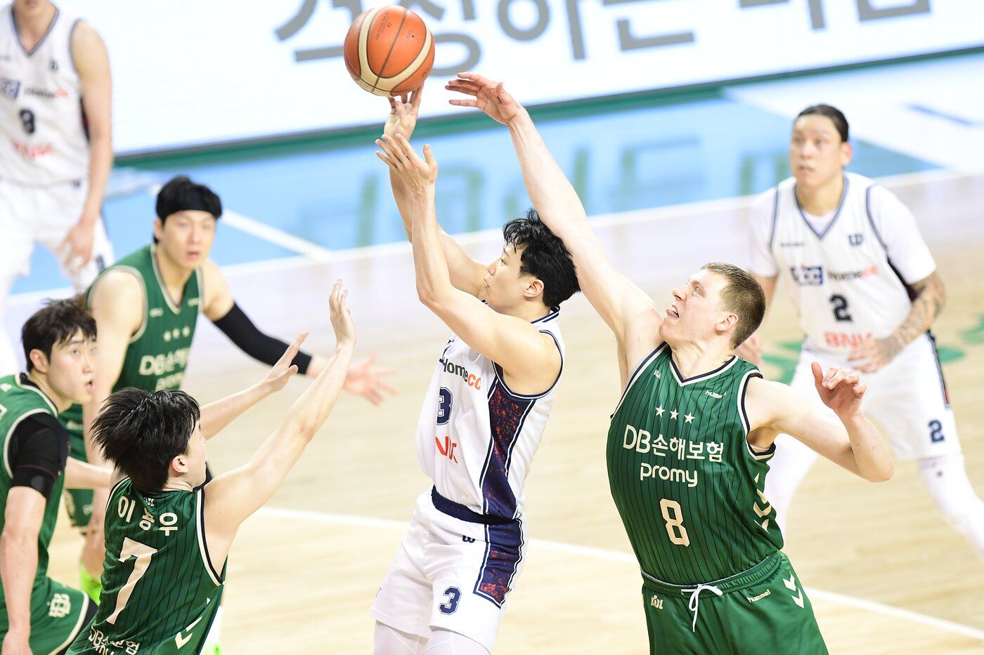 본문 이미지 - 부산 KCC 허웅. (KBL 제공)