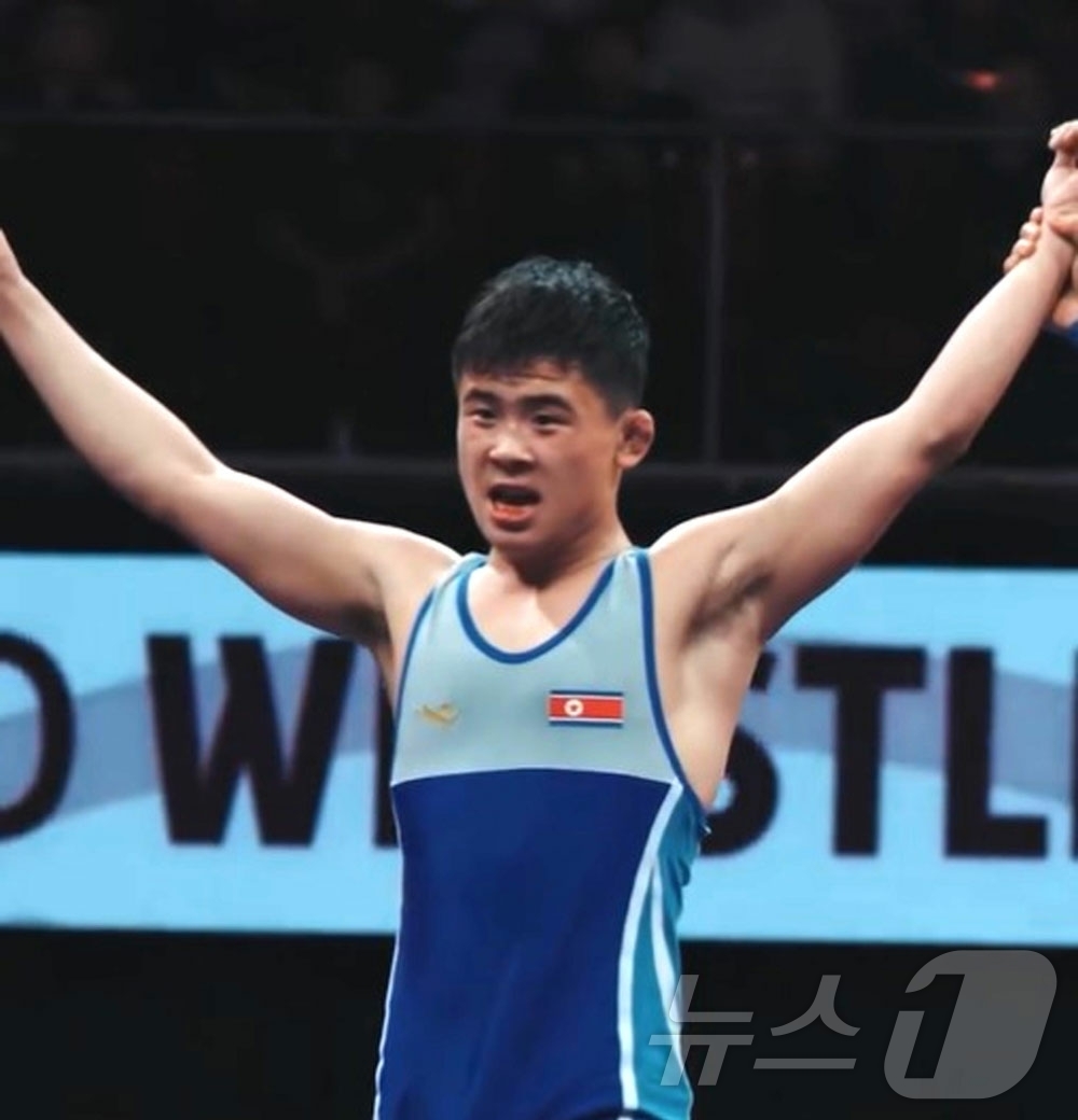 (평양 노동신문=뉴스1) = 북한 노동당 기관지 노동신문은 14일 김광명 선수가 2026년 아시아 레슬링 선수권대회에서 금메달을 땄다고 보도했다.[국내에서만 사용가능. 재배포 금지 …