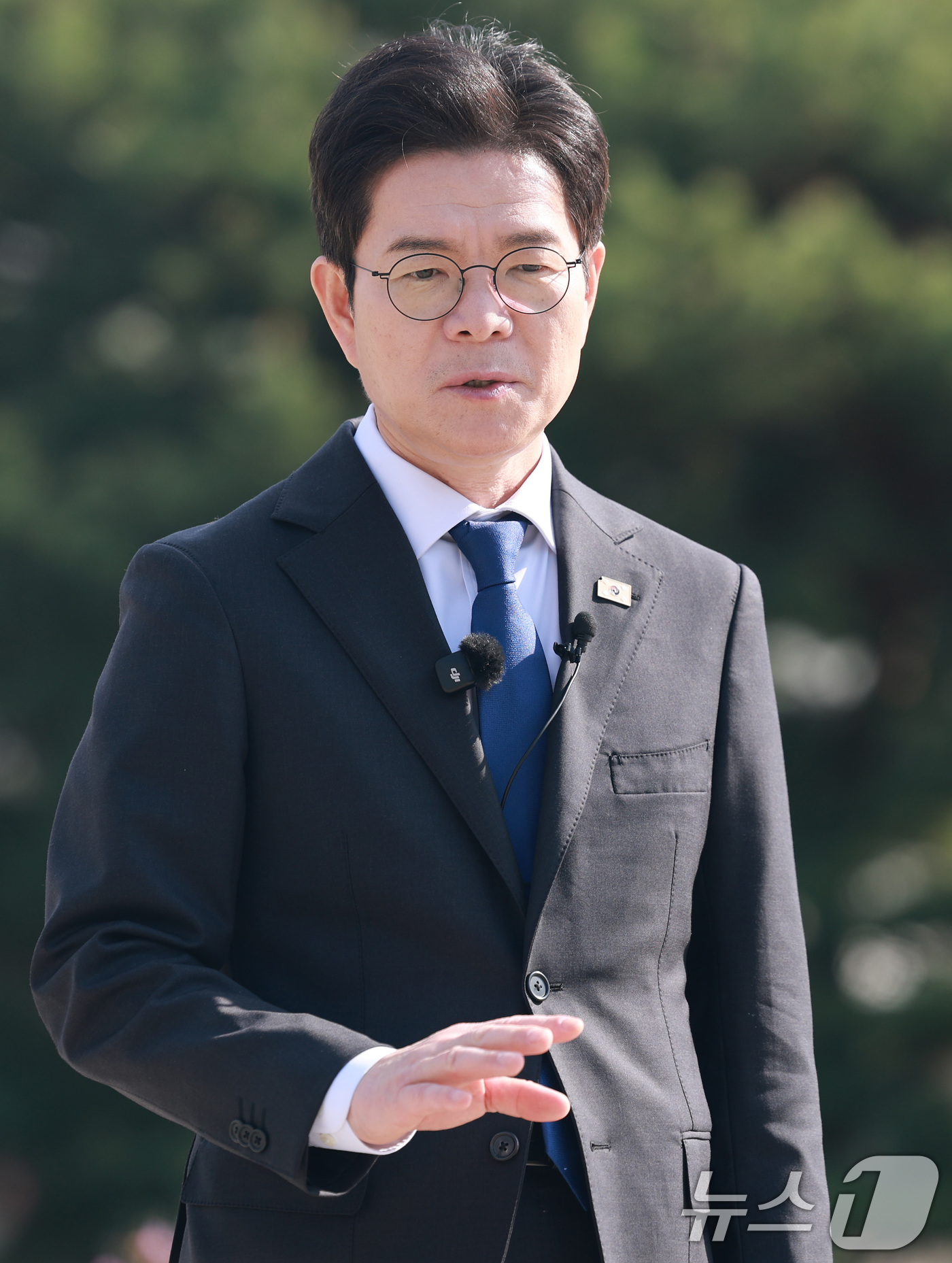 (서울=뉴스1) 임세영 기자 = 정원오 더불어민주당 서울시장 후보가 14일 오전 서울 용산구 국립중앙박물관에서 문화·관광 관련 공약을 발표하고 있다.  2026.4.14/뉴스1