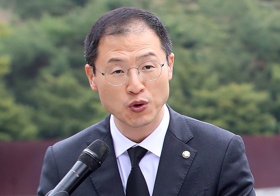 발언하는 김상욱 민주당 울산시장 후보