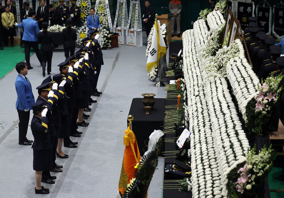 '소방관 2명 순직' 완도창고 화재 합동조사단 내달 19일까지 운영