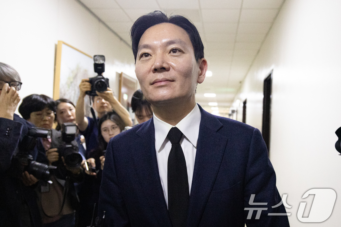 (서울=뉴스1) 유승관 기자 = '쌍방울 대북 송금' 사건을 수사했던 박상용 검사가 14일 서울 여의도 국회에서 열린 제434회 국회(임시회) 윤석열 정권 정치검찰 조작기소 의혹 …