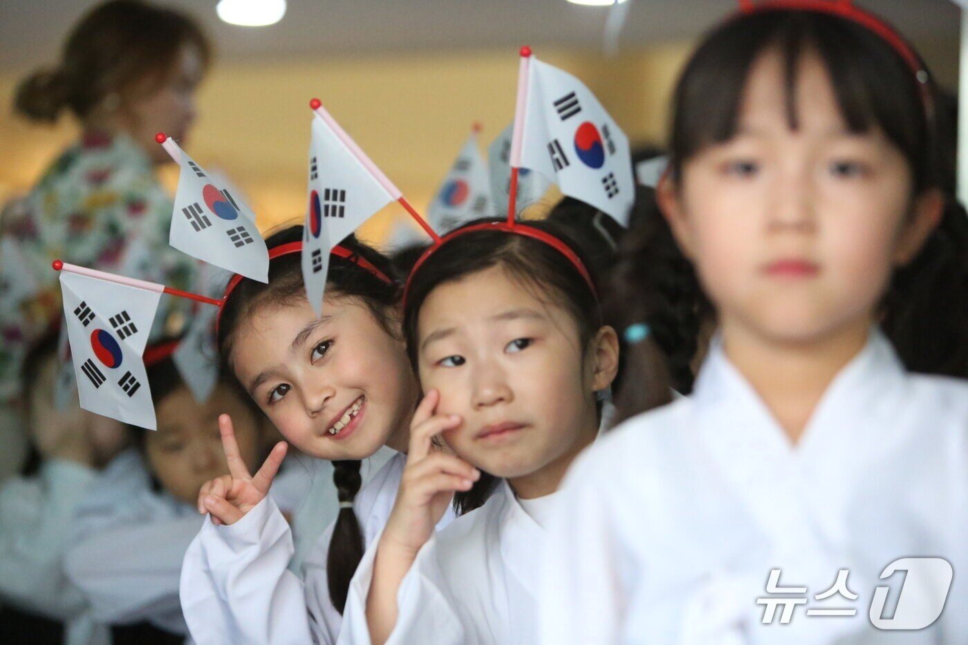 본문 이미지 - 지난해 4월, 제천 '3·1절 독립만세운동'./뉴스1 ⓒ News1 손도언 기자 