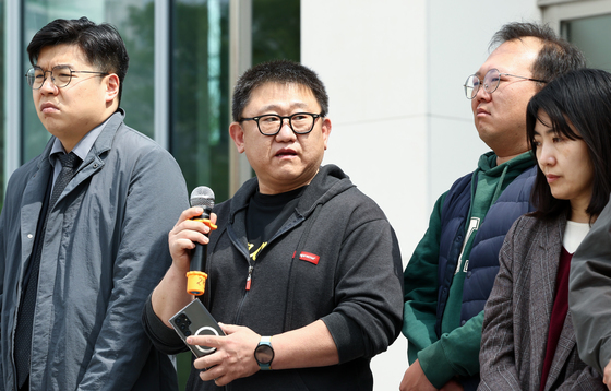 쿠팡 구내식당 사망 노동자 유가족, 민사소송 돌입 기자회견