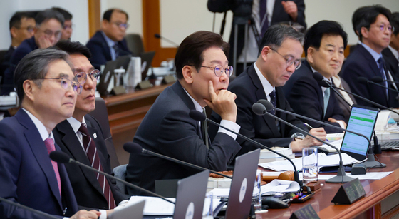 보고 받은 이재명 대통령