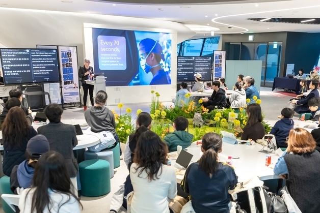 인튜이티브 재단 대표 "한국 로봇 수술 역량 확인…의료혁신 지원 확대"