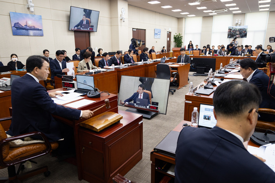 해외서 버티면 군면제 꼼수 막는다…'38세→43세' 상향