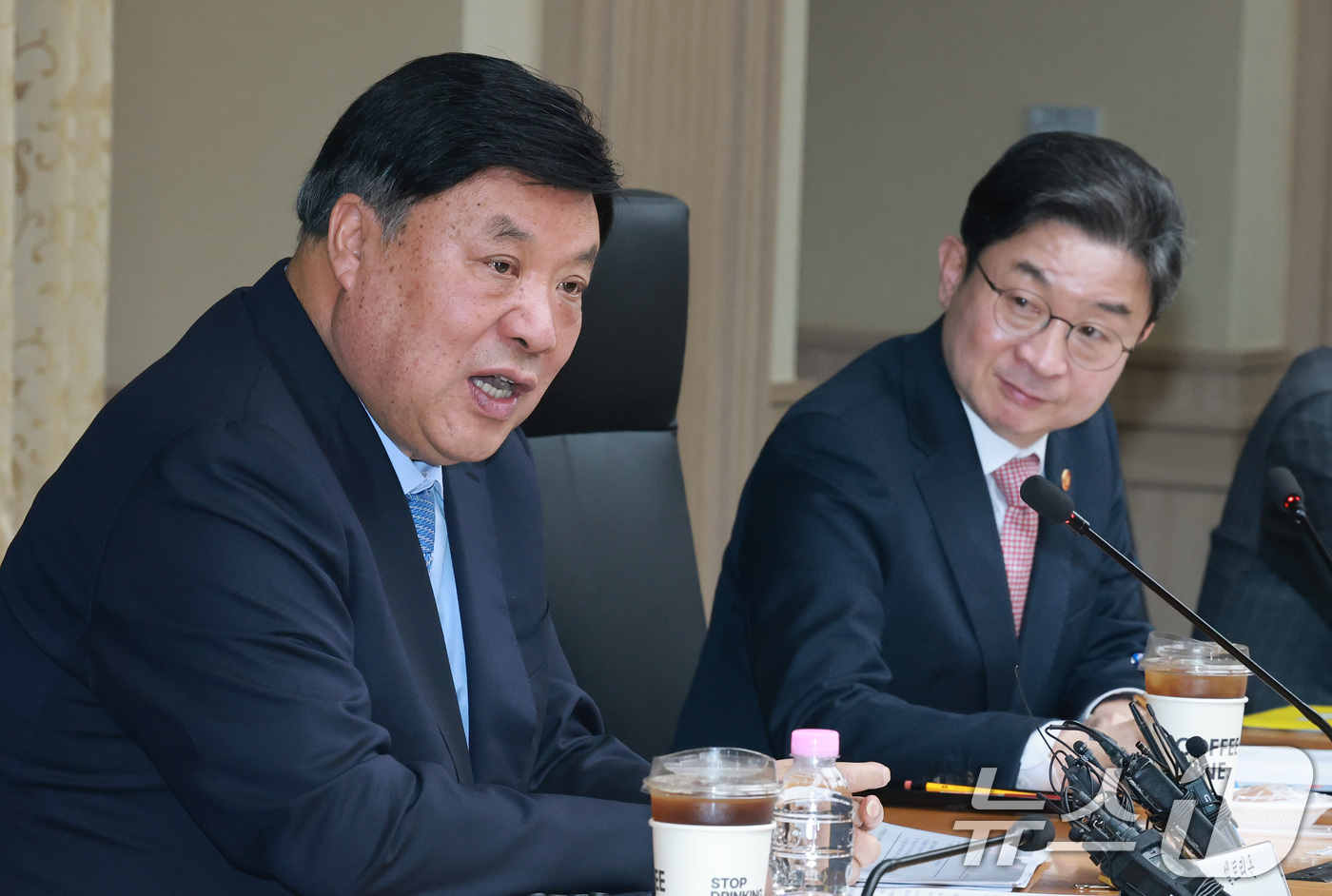 (서울=뉴스1) 임세영 기자 = 서정진 셀트리온 회장 14일 서울 중구 예금보험공사에서 열린 국민성장펀드 제2차 전략위원회 회의에서 발언을 하고 있다. 2026.4.14/뉴스1