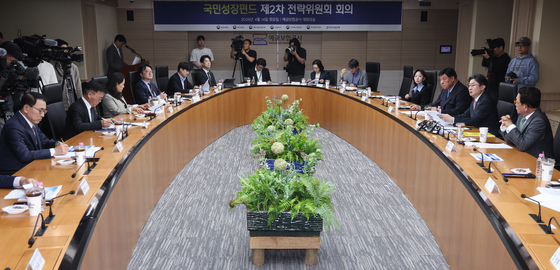 산은·신한자산운용, 국민성장펀드 정책성펀드 5.85조 '역대 최대'