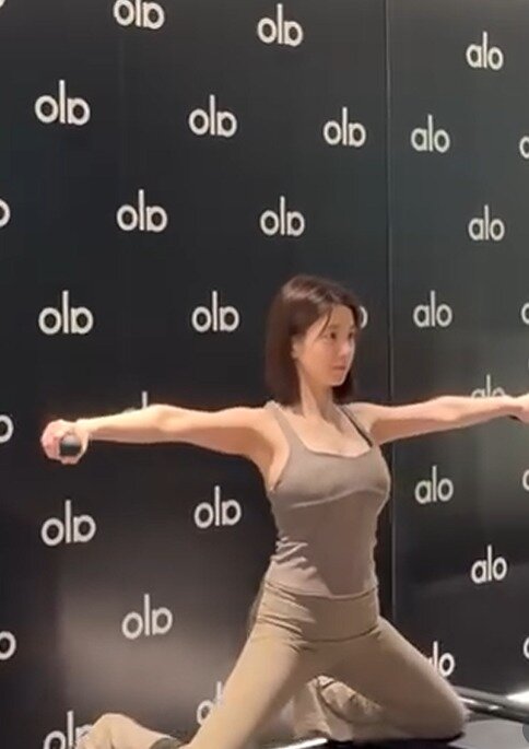 본문 이미지 - 가수 권은비 인스타그램