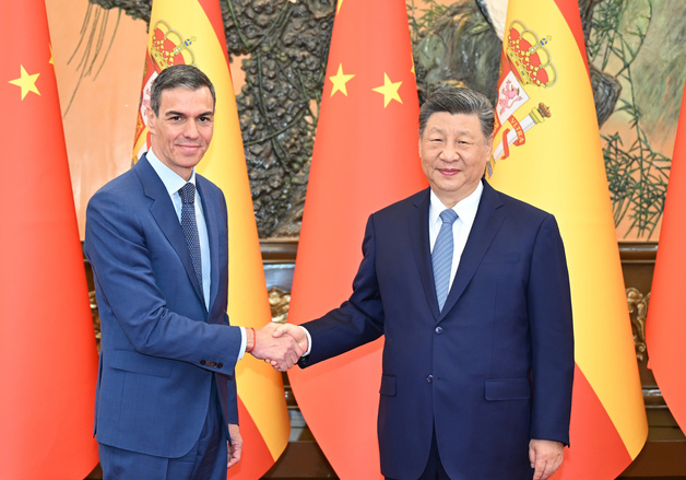 시진핑 "정글의 법칙 회귀 안돼"…스페인 총리도 "다자주의 고수"