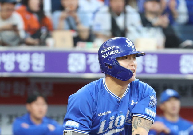 '우승후보' 삼성, 시즌 첫 선두 도약…'9연승 무산' LG, 2위로(종합)