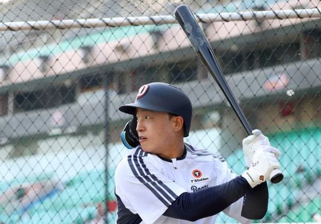 약점 뚜렷했던 한화-두산, 기습 트레이드로 가려운 곳 긁었다