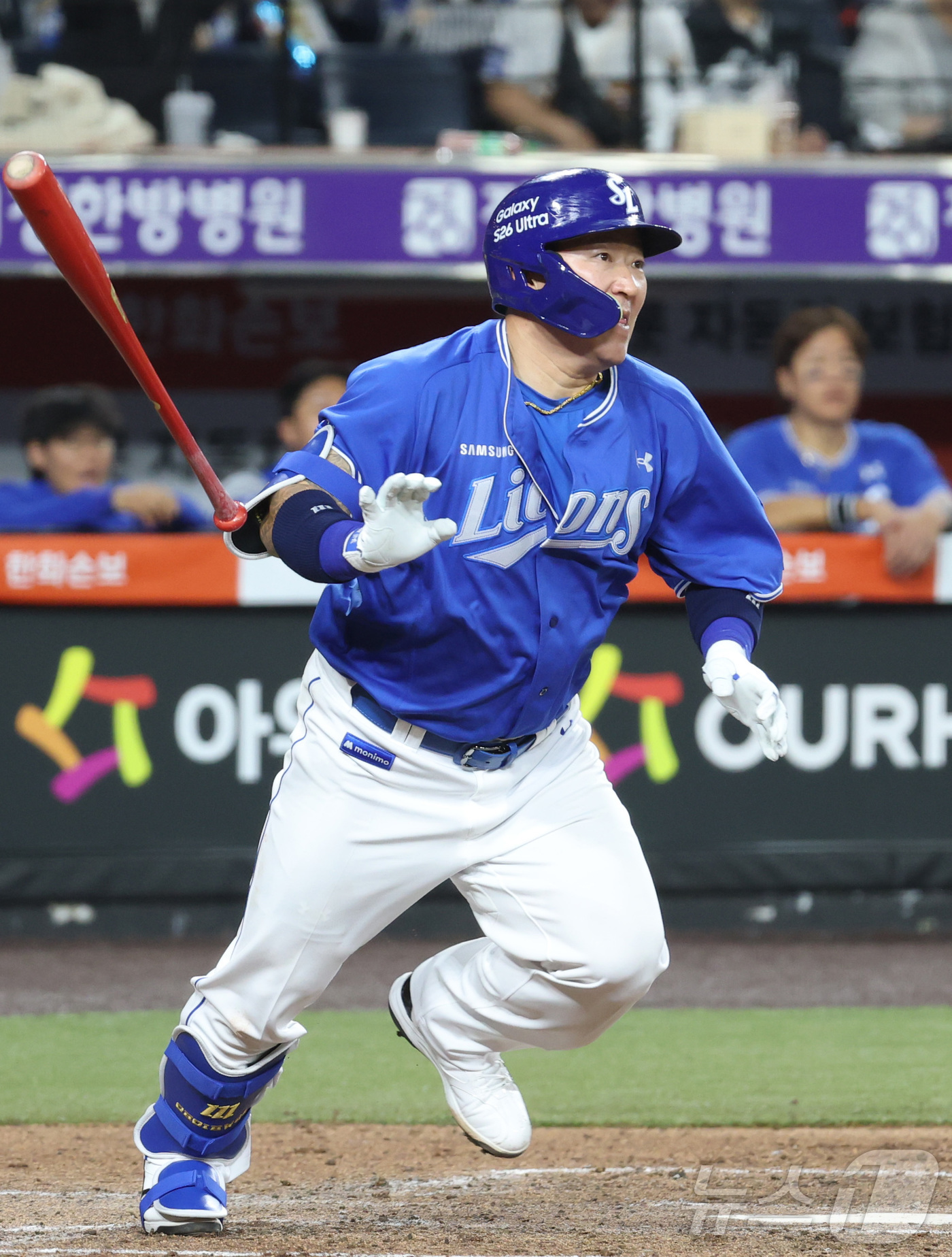 (대전=뉴스1) 김기남 기자 = 14일 대전 한화생명볼파크에서 열린 2026 신한 SOL KBO리그 삼성 라이온즈와 한화 이글스의 경기 7회초 무사 1루 상황, 삼성 최형우가 안타 …