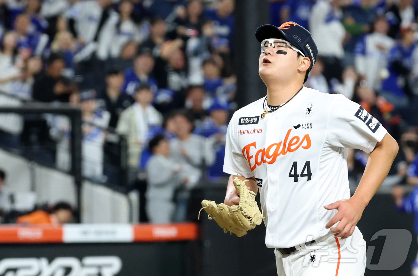 (대전=뉴스1) 김기남 기자 = 14일 대전 한화생명볼파크에서 열린 2026 신한 SOL KBO리그 삼성 라이온즈와 한화 이글스의 경기에서 9회초 한화 김서현이 역전을 허용하며 마 …