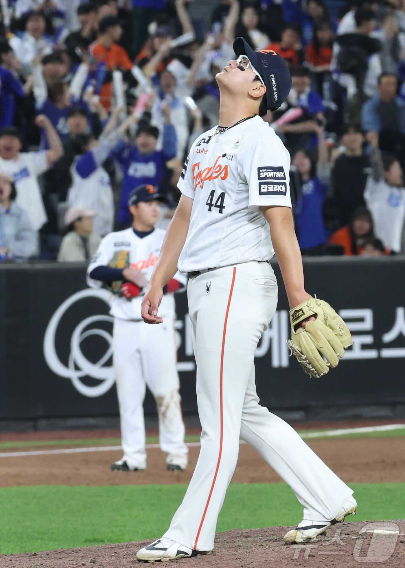 (대전=뉴스1) 김기남 기자 = 14일 대전 한화생명볼파크에서 열린 2026 신한 SOL KBO리그 삼성 라이온즈와 한화 이글스의 경기에서 9회초 한화 김서현이 역전을 허용하며 하 …